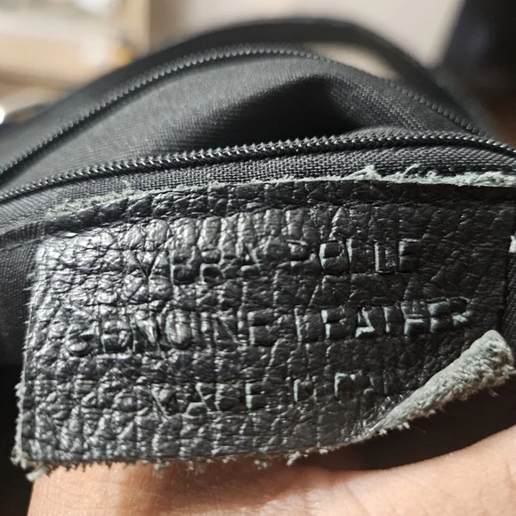 Vera Pelle Women's Navy Crocodile Leather and Suede Large Hobo Handbag - Picture 9 of 11